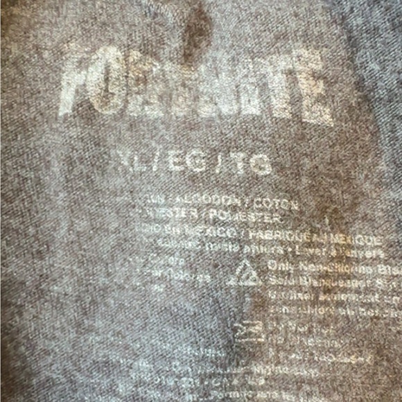 Fortnite XL Kids Grey tee baggy fit casual wear gaming vids short sleeve banana - Picture 4 of 4